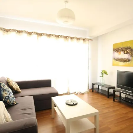 Napa Blue Apartment, Xxl Pool,in Hearth Of Ayia Napa